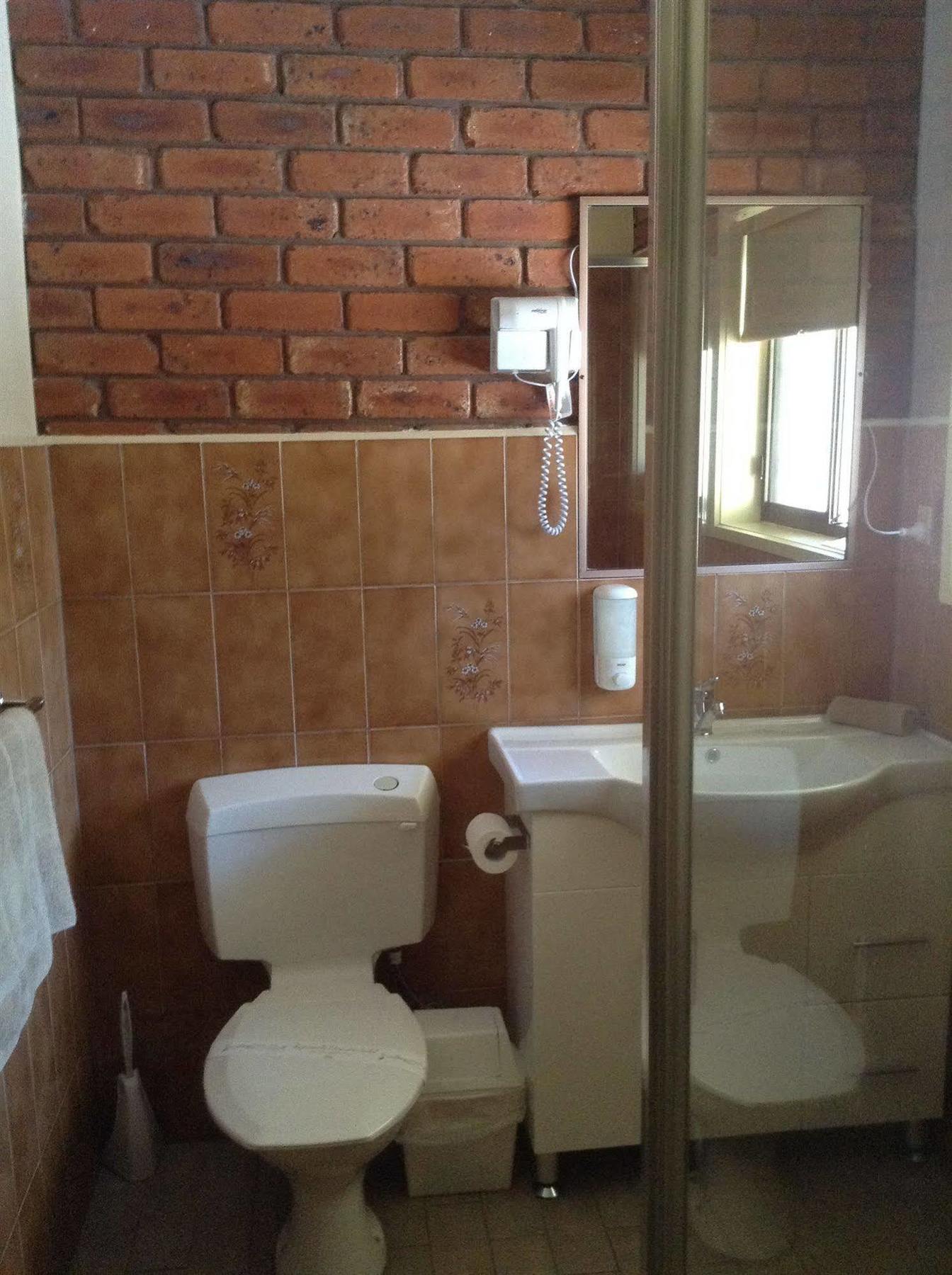 Melton Motor Inn And Apartments Экстерьер фото